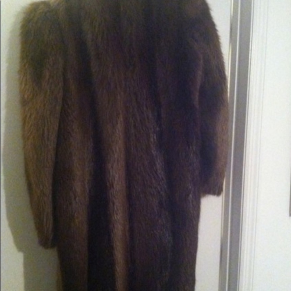 Ladies Full Length long hair Beaver